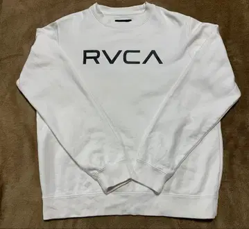 RVCA 화이트 맨투맨 트레이닝복
