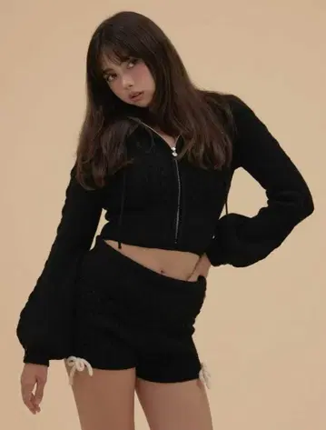 Andmary Milk ribbon knit set up black