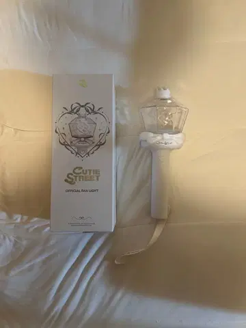 CUTIE STREET (큐스토) 응원봉