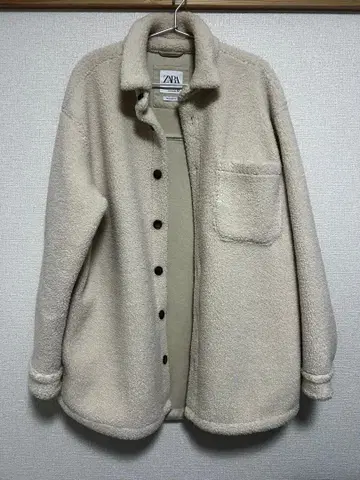 ZARA 플리스 자켓 크림색