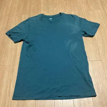 UNIQLO SUPIMA S 다크 틸 T셔츠