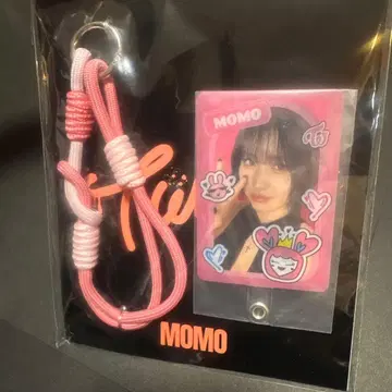 [ 미사용 새상품 ] 최신 TWICE 모모 폰탭 & 스트랩 [ 미개봉 ]