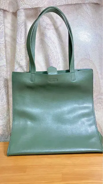 새상품급 BANANA REPUBLIC 그린 토트백