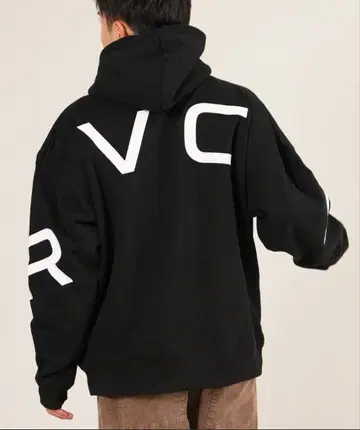 RVCA 백 프린트 블랙 후드티 풀오버