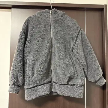그레이 플리스 자켓 후드 부착