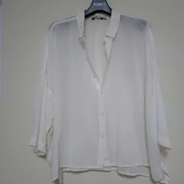 파드칼레 블라우스 미사용 새상품