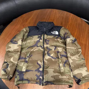 THE NORTH FACE 카모플라쥬 다운 자켓 S 사이즈