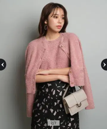 JUSGLITTY 마루이 한정판 라메 자켓 가디건 프렌치 슬리브 니트