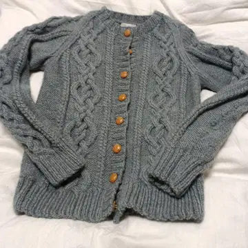 손뜨개질 영국제 순모 스웨터 미사용 새상품