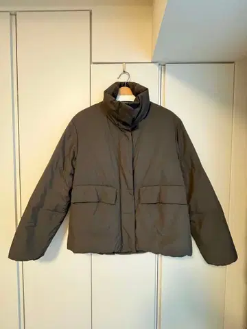 COS 코스 다운 자켓 여성용 루즈핏 XS