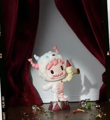 POPMART 15주년 기념 시리즈