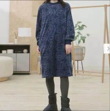 마리메꼬 UNIQLO 여아 플리스 원피스