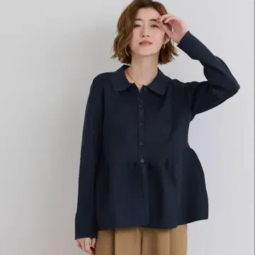 ur's 유어스 허리 페플럼 폴로 니트 가디건 네이비 새상품 L
