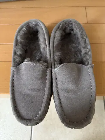 EMU Australia 모카신 24cm