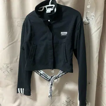 adidas 크롭 저지 블랙