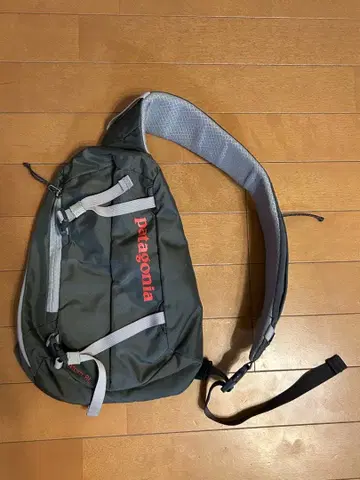 파타고니아 아톰 슬링 8L 원숄더백