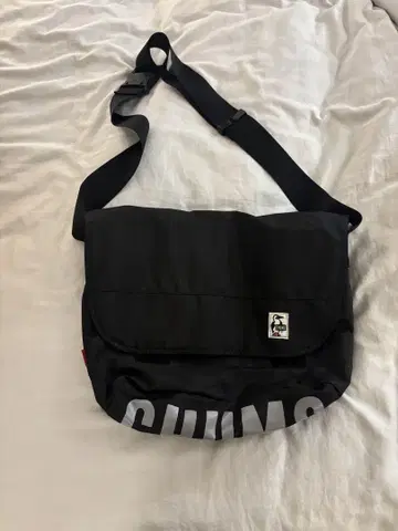CHUMS 숄더백 블랙