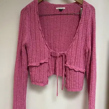 AMERICAN EAGLE 핑크 크롭 가디건