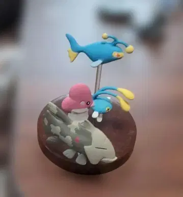 포켓몬 피규어 입체도감  러브카스 찌리리공 랜턴 레어