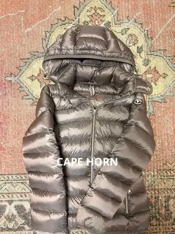 CAPE HORN 후드 부착 다운 자켓 그레이