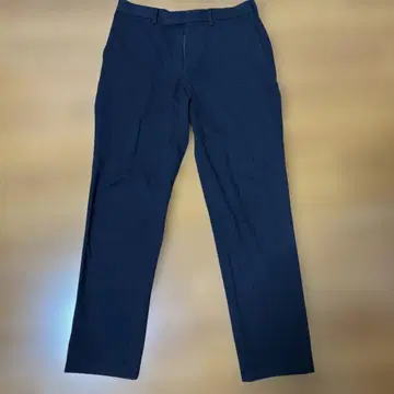 네이비 슬랙스 지퍼 플라이 (히트텍 UNIQLO)