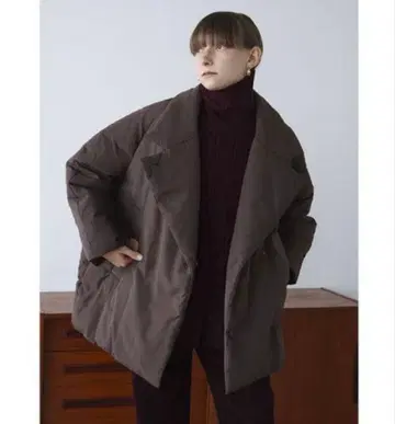 CLANE 코쿤 숏 다운 코트
