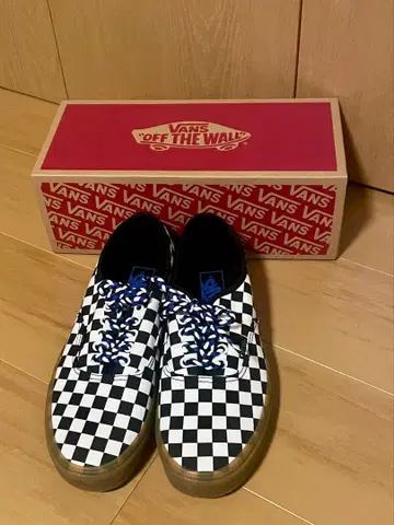 새상품 VANS authentic 체커보드 오센틱 28
