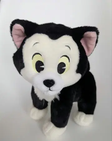 피가로 봉제 인형