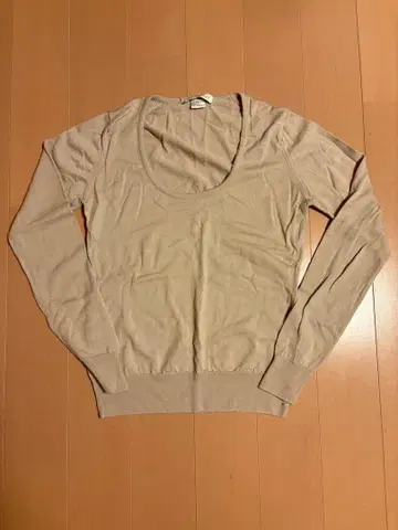 JOHN SMEDLEY 베이지 긴팔 스웨터