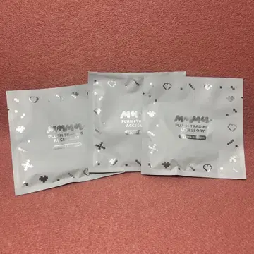 MMMM PLUSH TRADING ACCESSORY PLAVE