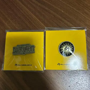 미세스 바벨탑 랜덤 가챠 핀즈 2점