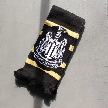뉴캐슬 축구 머플러 Newcastle 현지 구매 유로