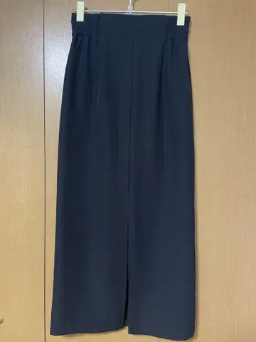 타이트 롱 스커트 내추럴 뷰티 베이직