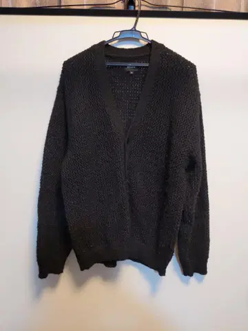 블랙 니트 가디건 BEAMS