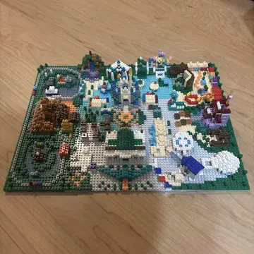 도쿄 디즈니랜드 나노블록 조립품