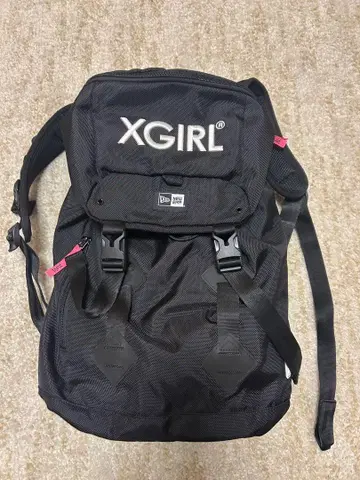 XGIRL NEWERA 콜라보 백팩