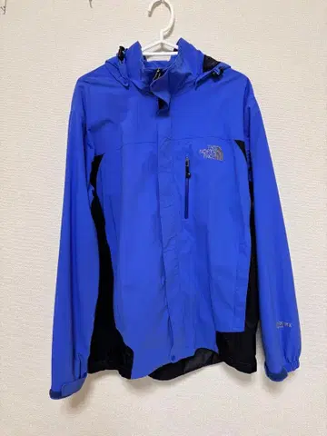 The North Face 마운틴 파카 청흑