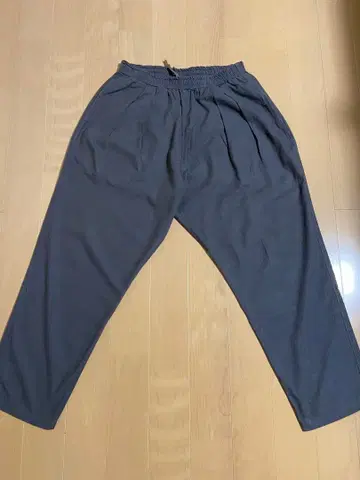 CONFECT 코튼 실크 네프 서지 이지 팬츠