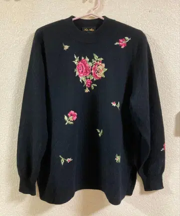 레이크알스타 캐시미어 스웨터