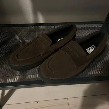 반스 로퍼