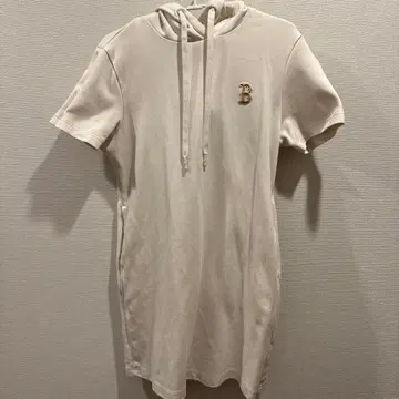 MLB 후드 부착 미니 원피스