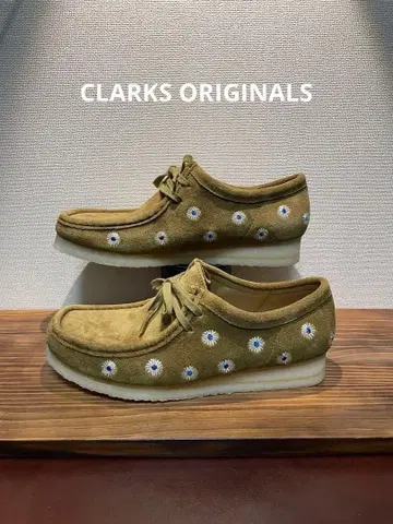 새상품 CLARKS ORIGINAL 왈라비
