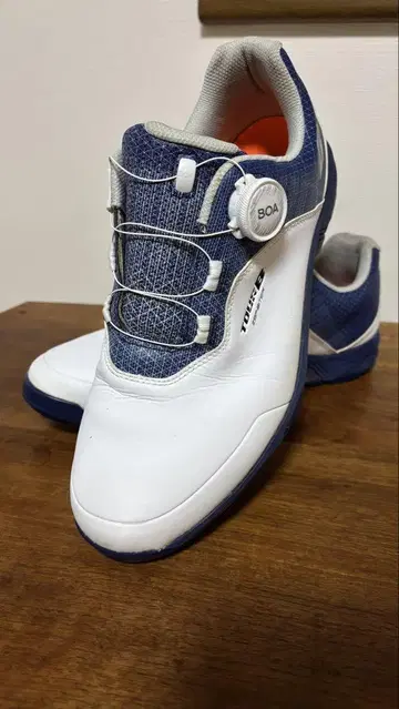 브릿지스톤 TOUR B 골프화 BOA 다이얼 포함