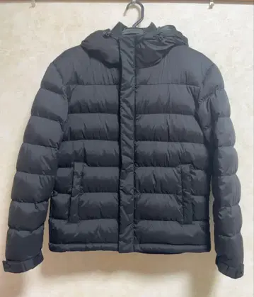 [ 새상품급 ] UNIQLO 다운 자켓 후드 부착 블랙 M 사이즈