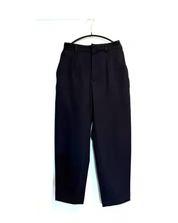 LOEFF 네이비 테이퍼드 팬츠