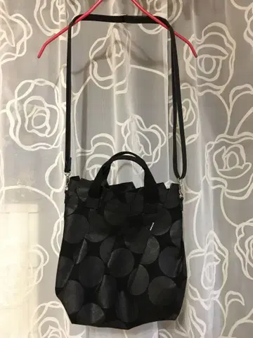 gomme 턱 숄더 도트 백