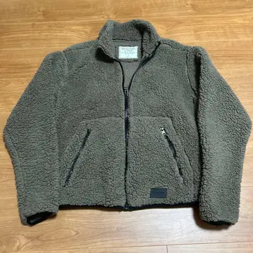 A&F 아바클로 플리스 보아 자켓 사이즈 L