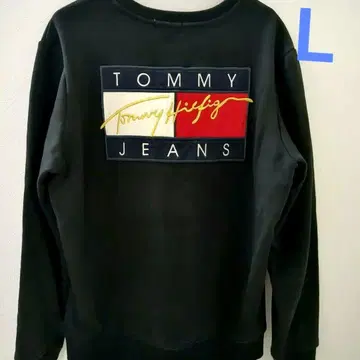 TOMMY JEANS 블랙 맨투맨