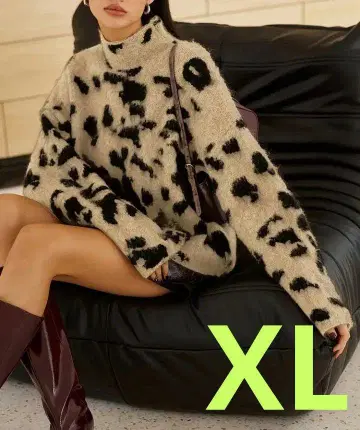 세련된 L 애니멀 무늬 하이넥 니트 XL 오버 사이즈 귀여운