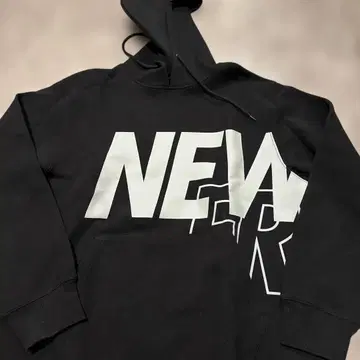 NEW ERA 후드티